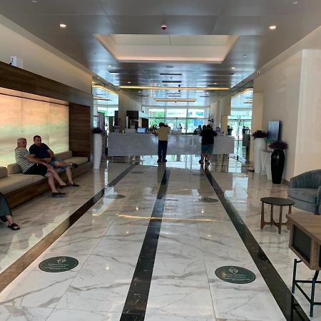 باتومي Orbi City Luxury Suit المظهر الخارجي الصورة