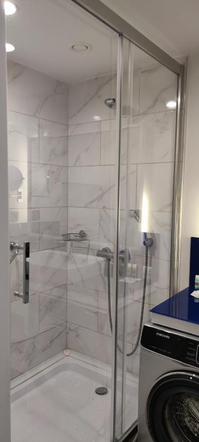 باتومي Orbi City Luxury Suit المظهر الخارجي الصورة